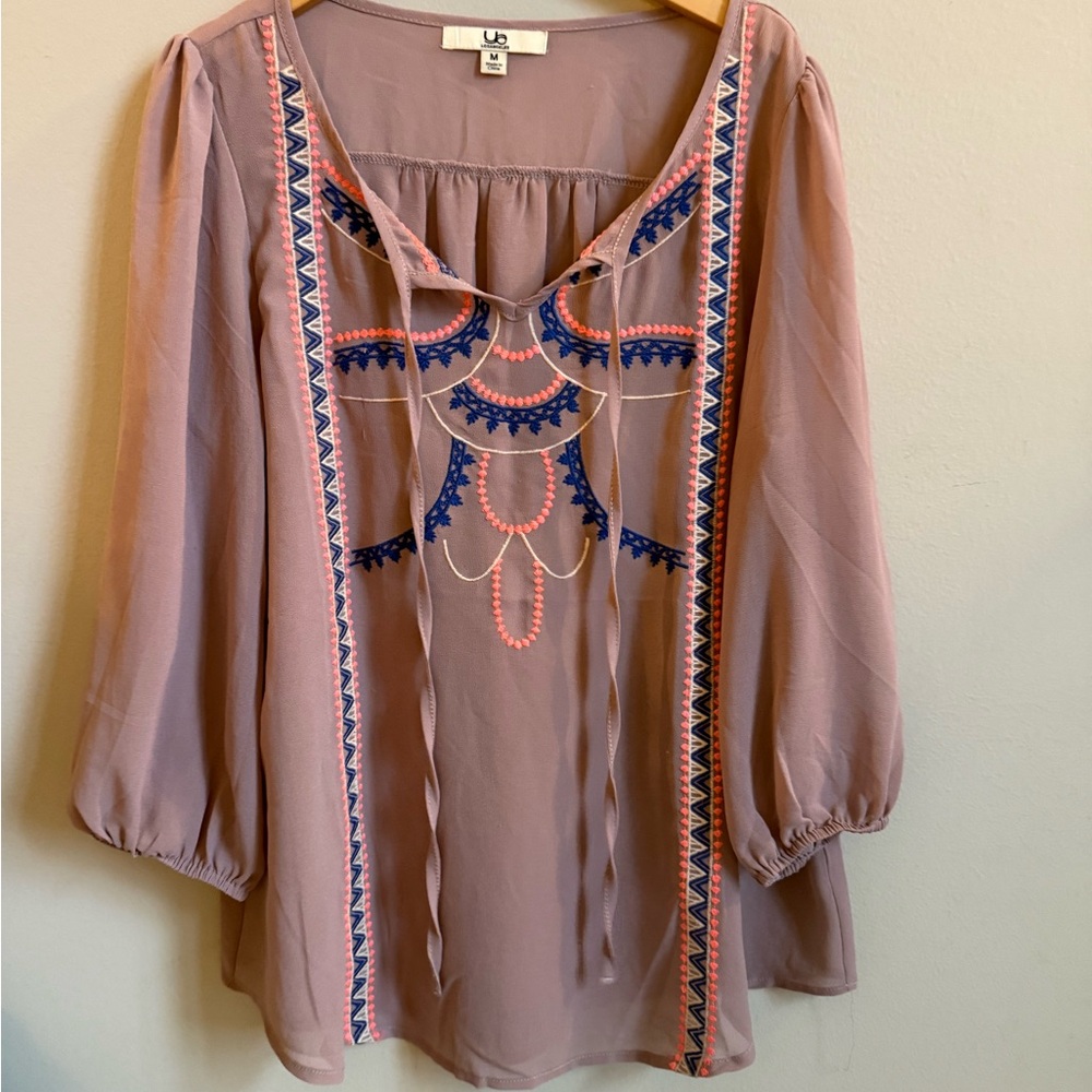 Women’s Ya brand top. Size M
